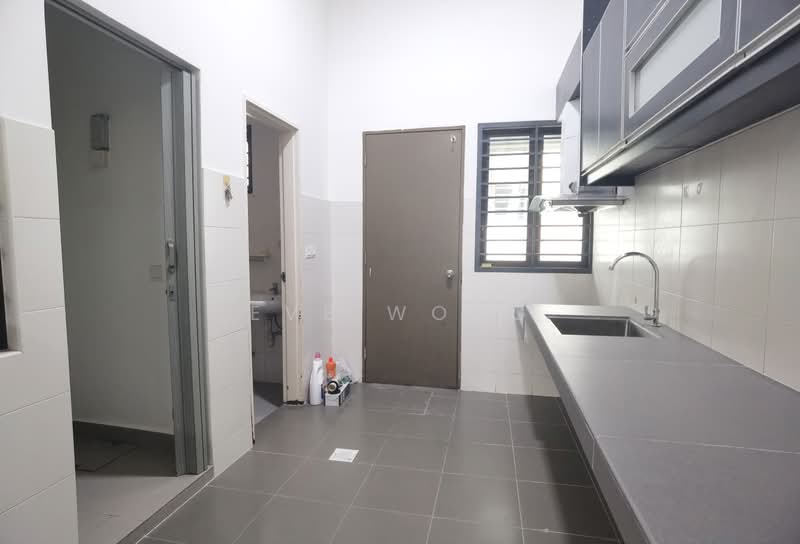 2-storey Terraced House for Rent in Setia Indah (Setia Alam) - Eve Wong - Kitchen - PropertyGuru.com.my