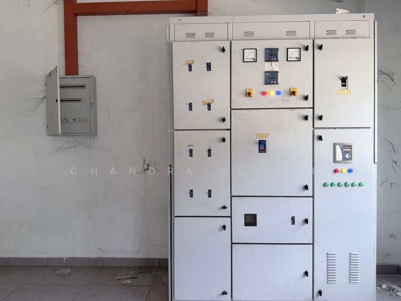 Warehouse for Rent in Pulau Indah Industrial Park (Pelabuhan Klang) - Chandra Sekhar - Interior - PropertyGuru.com.my