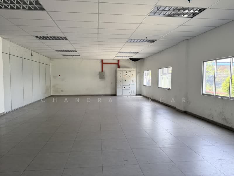Warehouse for Rent in Pulau Indah Industrial Park (Pelabuhan Klang) - Chandra Sekhar - Interior - PropertyGuru.com.my