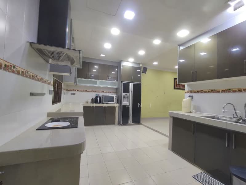 2.5-storey Terraced House for Sale in Taman Impian Indah (Balakong) - Esharani . - PropertyGuru.com.my