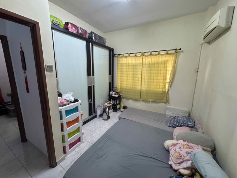 Apartment for Sale at Pangsapuri Lotus (Teratai) - Paul Lee - Bedroom - PropertyGuru.com.my