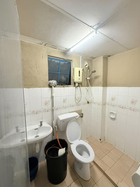 Apartment for Rent at Menara Orkid - Alvin Chong - Bathroom - PropertyGuru.com.my