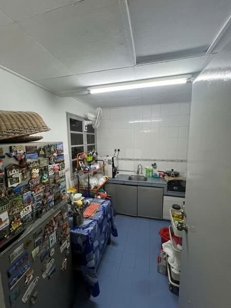 Semi-Detached House for Sale in Bandar Tun Hussein Onn (Cheras) - Aizat Saifulrullah - Kitchen - PropertyGuru.com.my