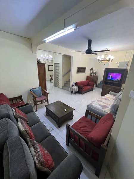 Semi-Detached House for Sale in Bandar Tun Hussein Onn (Cheras) - Aizat Saifulrullah - Living Room - PropertyGuru.com.my