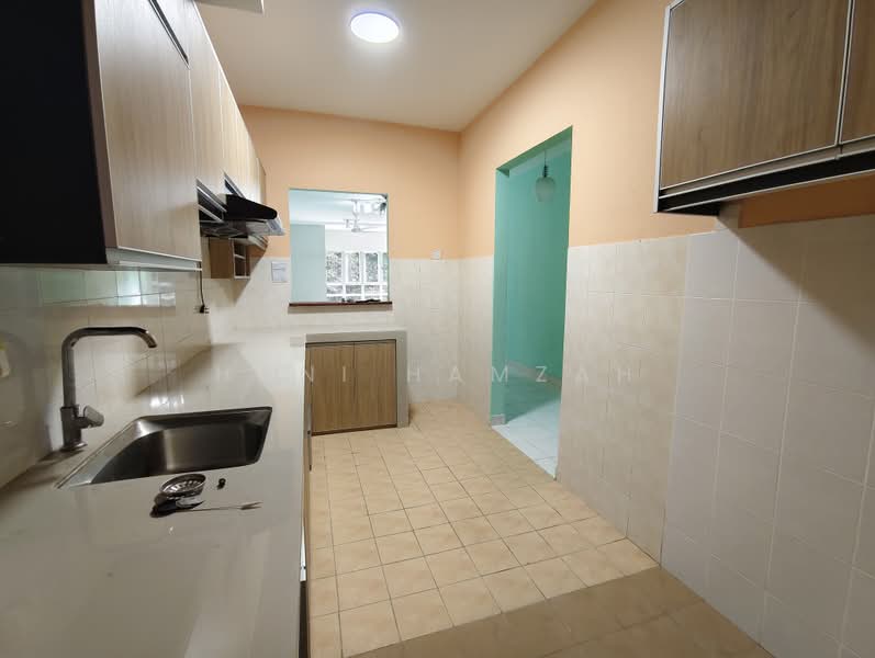 Kondominium untuk Dijual di Tiara Intan - Hani Hamzah - Kitchen - PropertyGuru.com.my