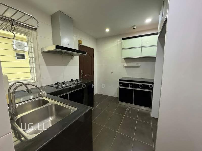Terraced House for Sale in Bandar Botanic (Klang) - Raymond Choo - Kitchen - PropertyGuru.com.my