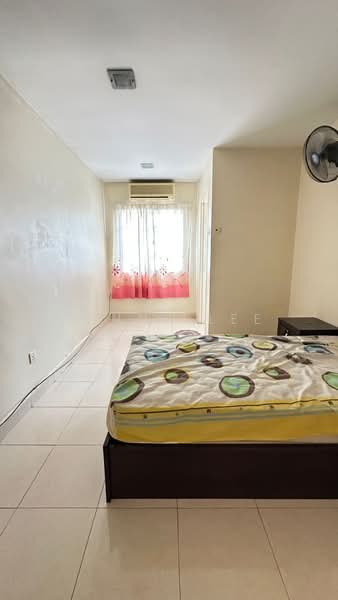 Rumah Teres 2.5-Tingkat untuk Dijual di Taman Bukit Serdang (Seri Kembangan) - Benny Lee - PropertyGuru.com.my