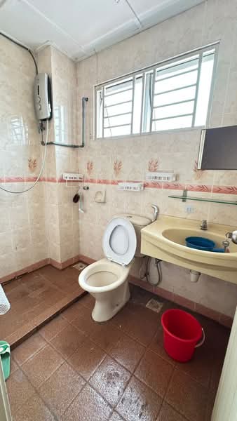 Rumah Teres 2.5-Tingkat untuk Dijual di Taman Bukit Serdang (Seri Kembangan) - Benny Lee - PropertyGuru.com.my