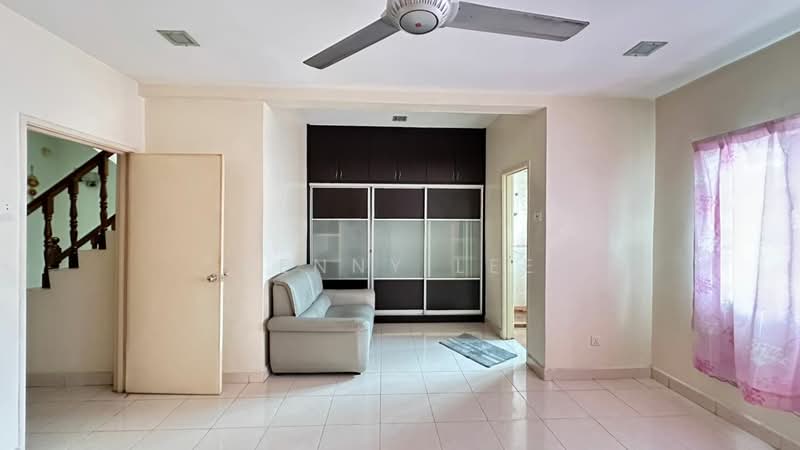 Rumah Teres 2.5-Tingkat untuk Dijual di Taman Bukit Serdang (Seri Kembangan) - Benny Lee - PropertyGuru.com.my