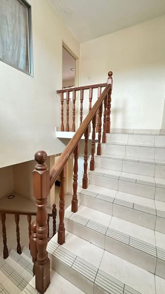 Rumah Teres 2.5-Tingkat untuk Dijual di Taman Bukit Serdang (Seri Kembangan) - Benny Lee - PropertyGuru.com.my
