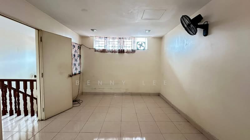 Rumah Teres 2.5-Tingkat untuk Dijual di Taman Bukit Serdang (Seri Kembangan) - Benny Lee - PropertyGuru.com.my