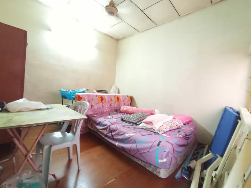 1-storey Terraced House for Sale in Ipoh (Perak) - Chris Chin - Bedroom - PropertyGuru.com.my