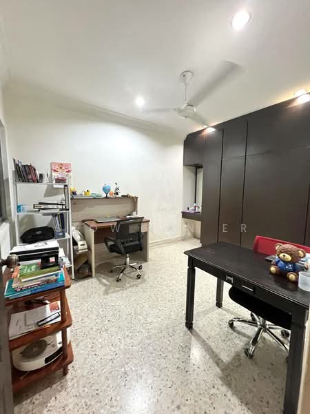 Semi-Detached House for Sale in Taman Perling (Perling) - Siow Yan Er - Study - PropertyGuru.com.my