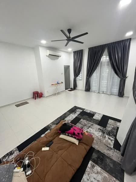 Rumah Kluster untuk Disewa di Pontian (Johor) - Nick Low - Living Room - PropertyGuru.com.my