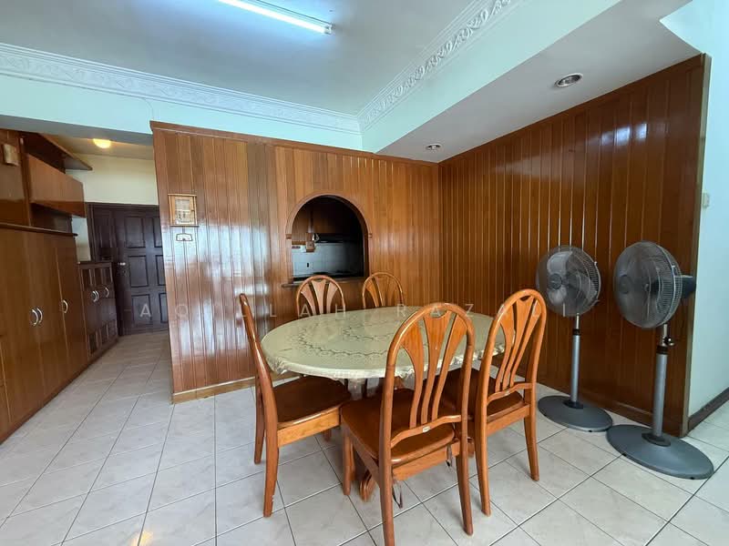 Condominium for Sale at Vista Komanwel A - Aqillah Razali - Dining Room - PropertyGuru.com.my