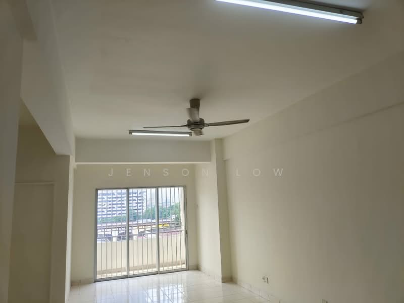 Apartment for Sale at Vista Mutiara - Jenson Low - Living Room - PropertyGuru.com.my