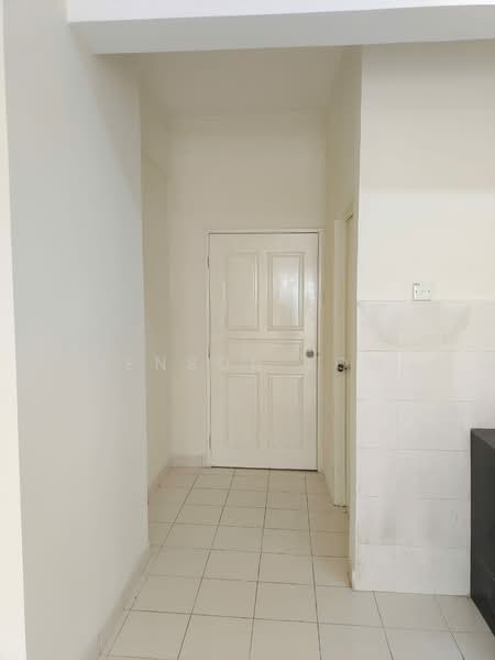 Apartment for Sale at Vista Mutiara - Jenson Low - Corridor - PropertyGuru.com.my