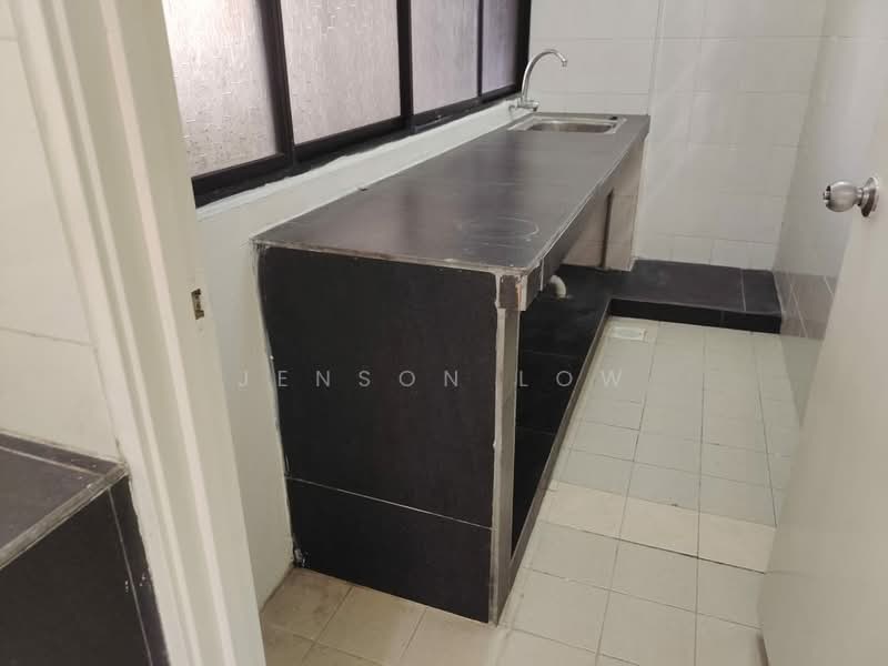 Apartment for Sale at Vista Mutiara - Jenson Low - Kitchen - PropertyGuru.com.my