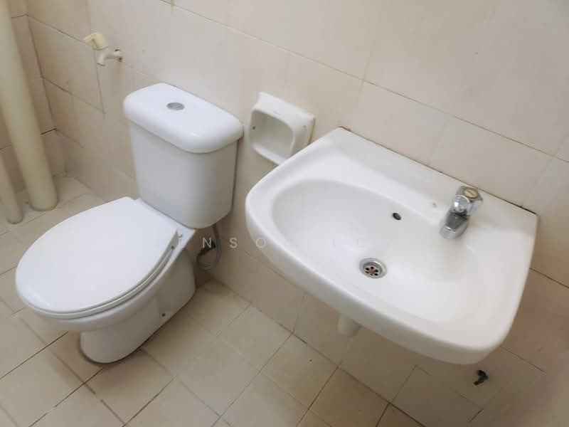 Apartment for Sale at Vista Mutiara - Jenson Low - Bathroom - PropertyGuru.com.my