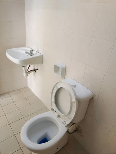 Apartment for Sale at Vista Mutiara - Jenson Low - Bathroom - PropertyGuru.com.my