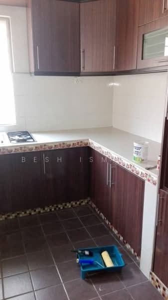 2-storey Terraced House for Rent in Subang Bestari (Shah Alam) - Besh Ismail - Kitchen - PropertyGuru.com.my