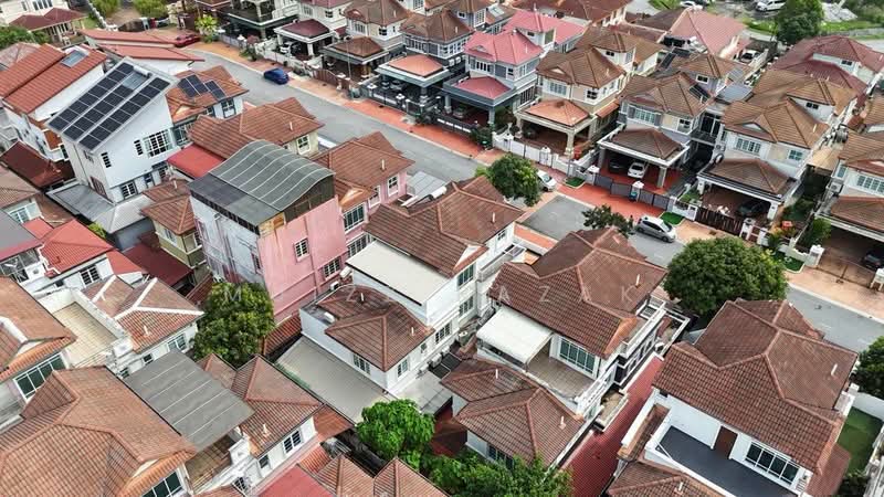 Bungalow House untuk Dijual di Bandar Putra Permai (Seri Kembangan) - Muizz Razak - PropertyGuru.com.my