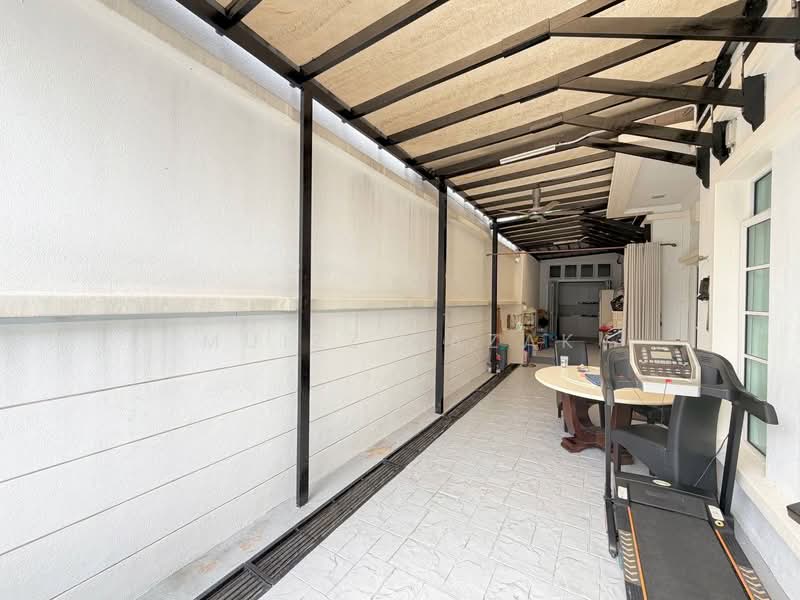 Bungalow House untuk Dijual di Bandar Putra Permai (Seri Kembangan) - Muizz Razak - PropertyGuru.com.my