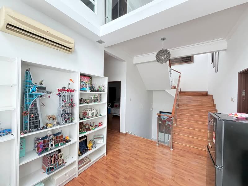 Bungalow House untuk Dijual di Bandar Putra Permai (Seri Kembangan) - Muizz Razak - PropertyGuru.com.my