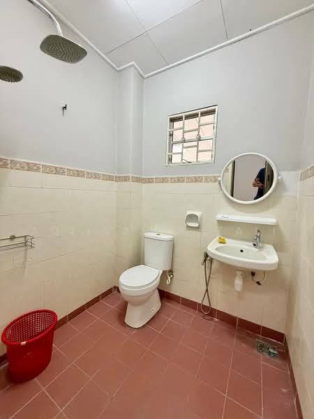 Rumah Berkembar untuk Dijual di Taman Desaria (Nilai) - Aqillah Razali - PropertyGuru.com.my