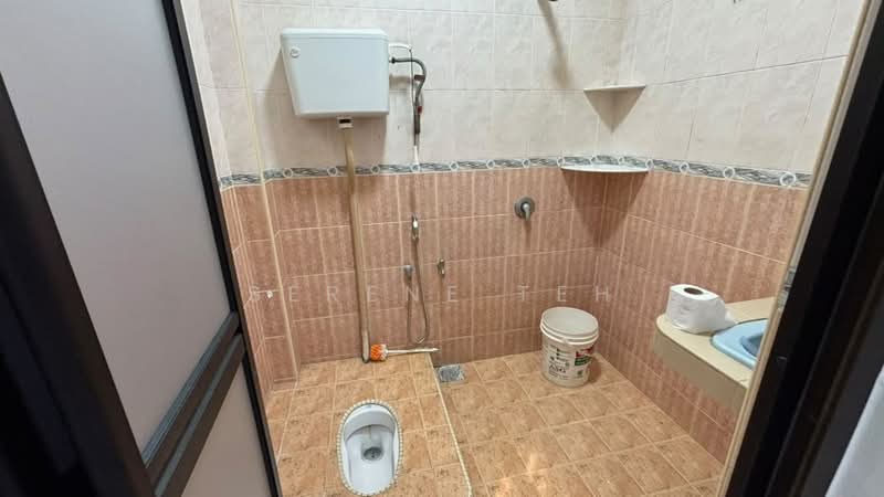 Bungalow House for Sale in Senai (Senai) - Serene Teh - Bathroom - PropertyGuru.com.my