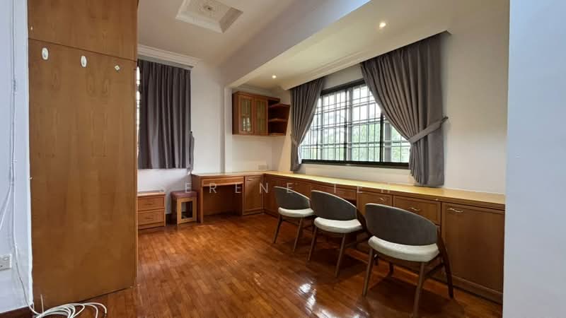 Bungalow House for Sale in Senai (Senai) - Serene Teh - Study - PropertyGuru.com.my
