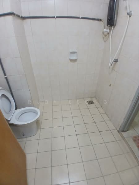 Kediaman Servis untuk Disewa di Millennium Place @ Millennium Square - Ruby Leong - Bathroom - PropertyGuru.com.my