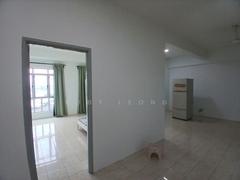 Kediaman Servis untuk Disewa di Millennium Place @ Millennium Square - Ruby Leong - Living Room - PropertyGuru.com.my