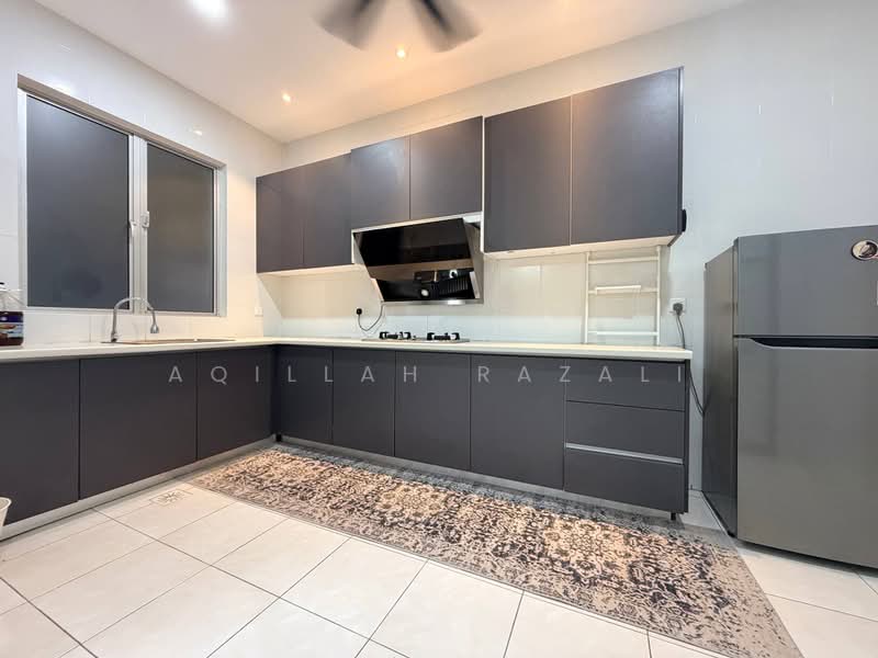 Apartment for Sale at Idaman Abadi - Aqillah Razali - Kitchen - PropertyGuru.com.my