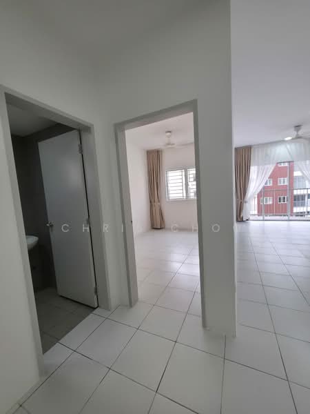 Condominium for Rent at Residensi Sateria - Chris Choo - PropertyGuru.com.my