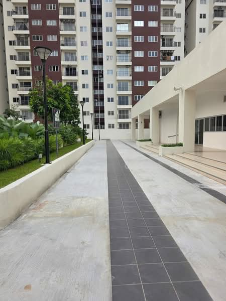 Condominium for Rent at Residensi Sateria - Chris Choo - PropertyGuru.com.my