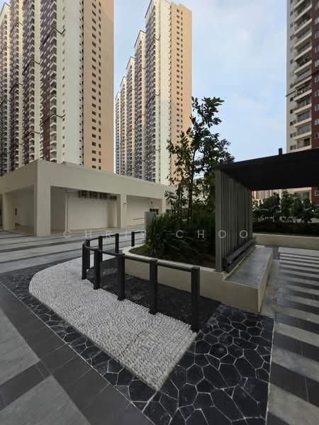 Condominium for Rent at Residensi Sateria - Chris Choo - PropertyGuru.com.my