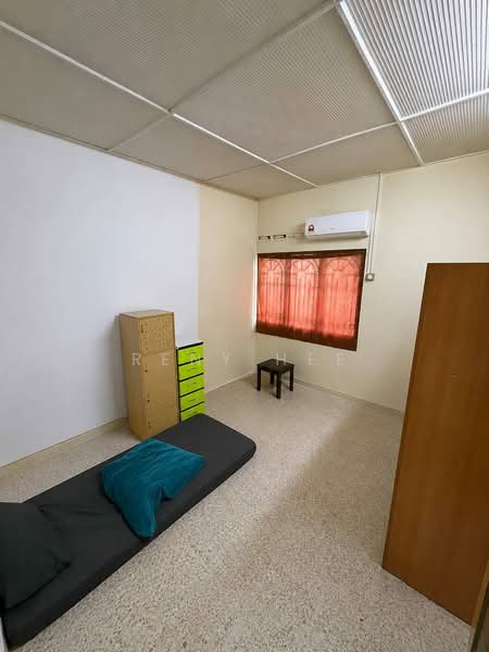 Rumah Teres 2-Tingkat untuk Dijual di Taman Sentosa (Johor Bahru) - Reny Hee - Bedroom - PropertyGuru.com.my