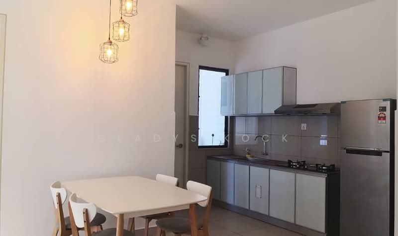 Service Residence for Sale at Woodsbury Suites - Gladys Kock - Kitchen - PropertyGuru.com.my