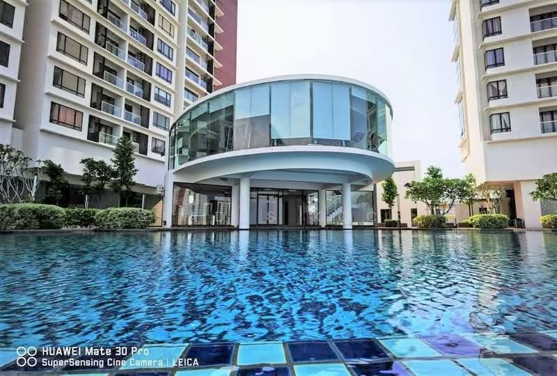Service Residence for Sale at Woodsbury Suites - Gladys Kock - Exterior - PropertyGuru.com.my