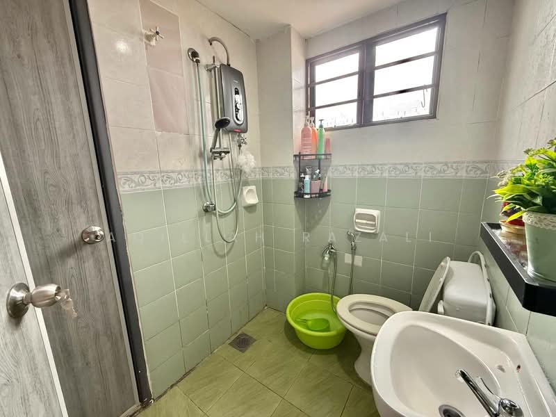2-storey Terraced House for Sale in Bandar Damai Perdana (Cheras) - Aqillah Razali - Bathroom - PropertyGuru.com.my