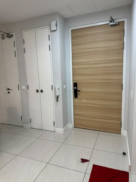 Service Residence for Rent at The Sentral Suites - Yi Lin - Entrance - PropertyGuru.com.my