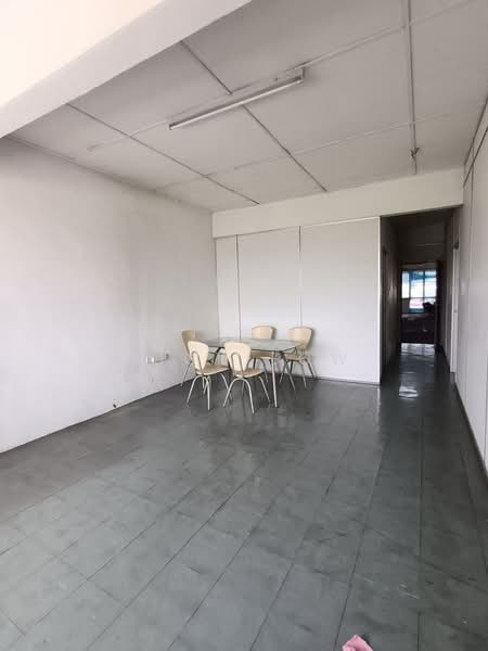 Office for Rent in Bandar Baru Permas Jaya (Permas Jaya) - Nick Low - Dining Room - PropertyGuru.com.my