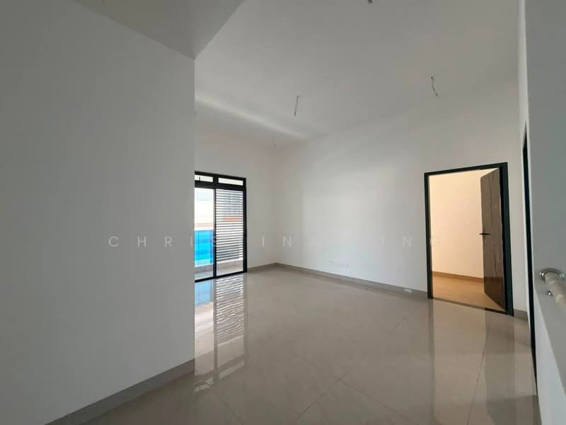 Semi-Detached House for Sale in Bandar Uda Utama (Johor Bahru) - Christina Ling - PropertyGuru.com.my