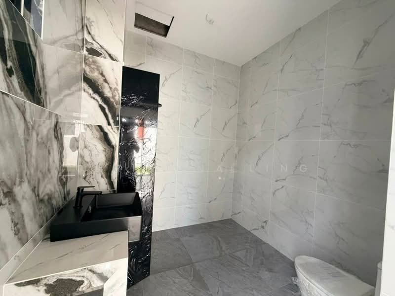 Semi-Detached House for Sale in Bandar Uda Utama (Johor Bahru) - Christina Ling - PropertyGuru.com.my