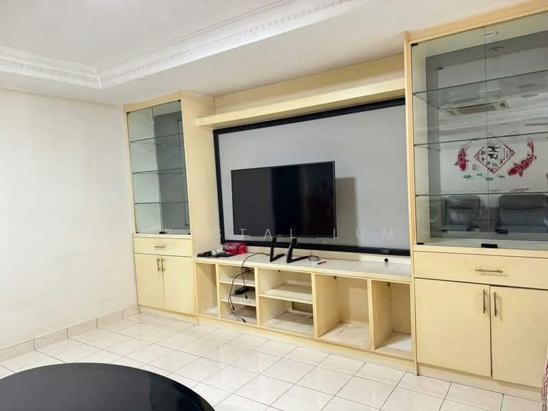 2-storey Terraced House for Rent in Taman Megah Kepong (Kepong) - Crystal Lum - Living Room - PropertyGuru.com.my