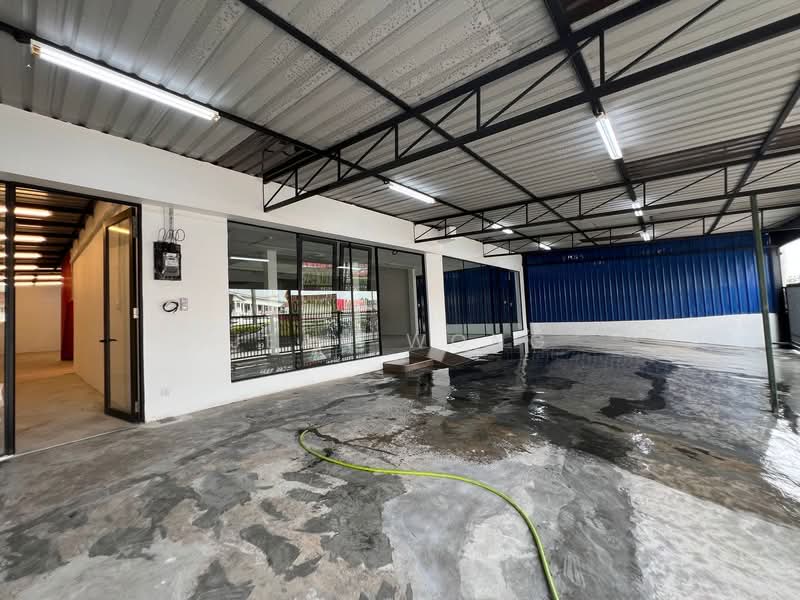Commercial Bungalow for Rent in Kampung Kebun Teh (Johor Bahru) - Jean Wong - PropertyGuru.com.my