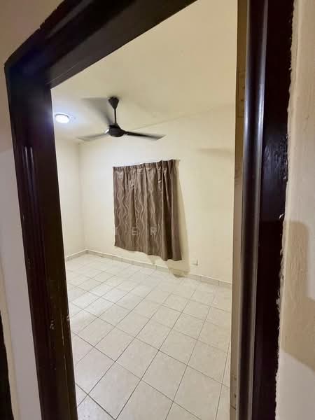 Apartment for Rent at Melur Apartment - Peter Tan - PropertyGuru.com.my