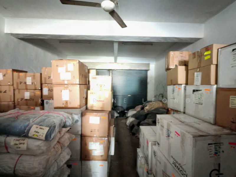 Kedai untuk Dijual di Rawang (Selangor) - Katherine Leong - Interior - PropertyGuru.com.my