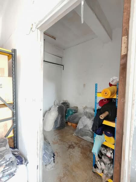 Kedai untuk Dijual di Rawang (Selangor) - Katherine Leong - Interior - PropertyGuru.com.my